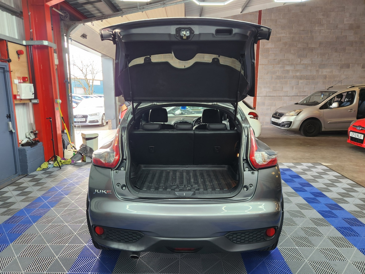 Used Nissan Juke 2016 for sale - 78039418: Photo 21