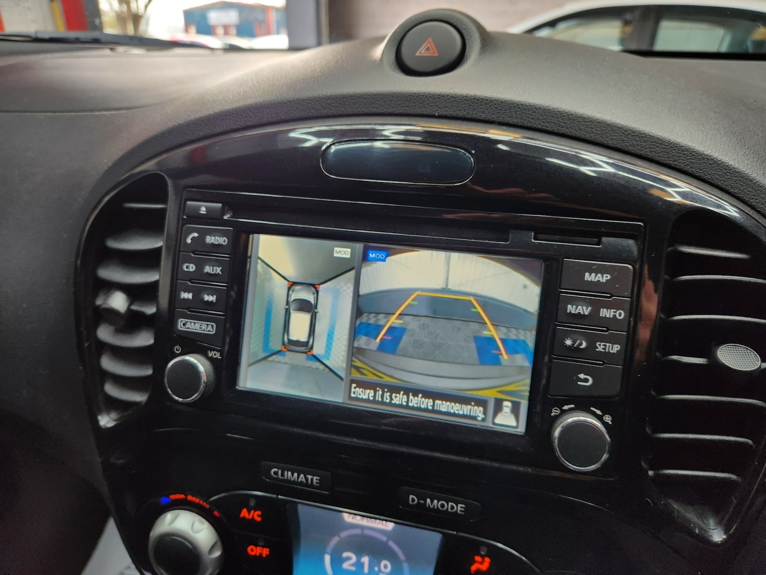 Used Nissan Juke 2016 for sale - 78039418: Photo 35