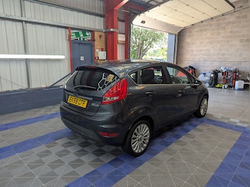 Used Ford Fiesta 2009 for sale - 79252152: Photo