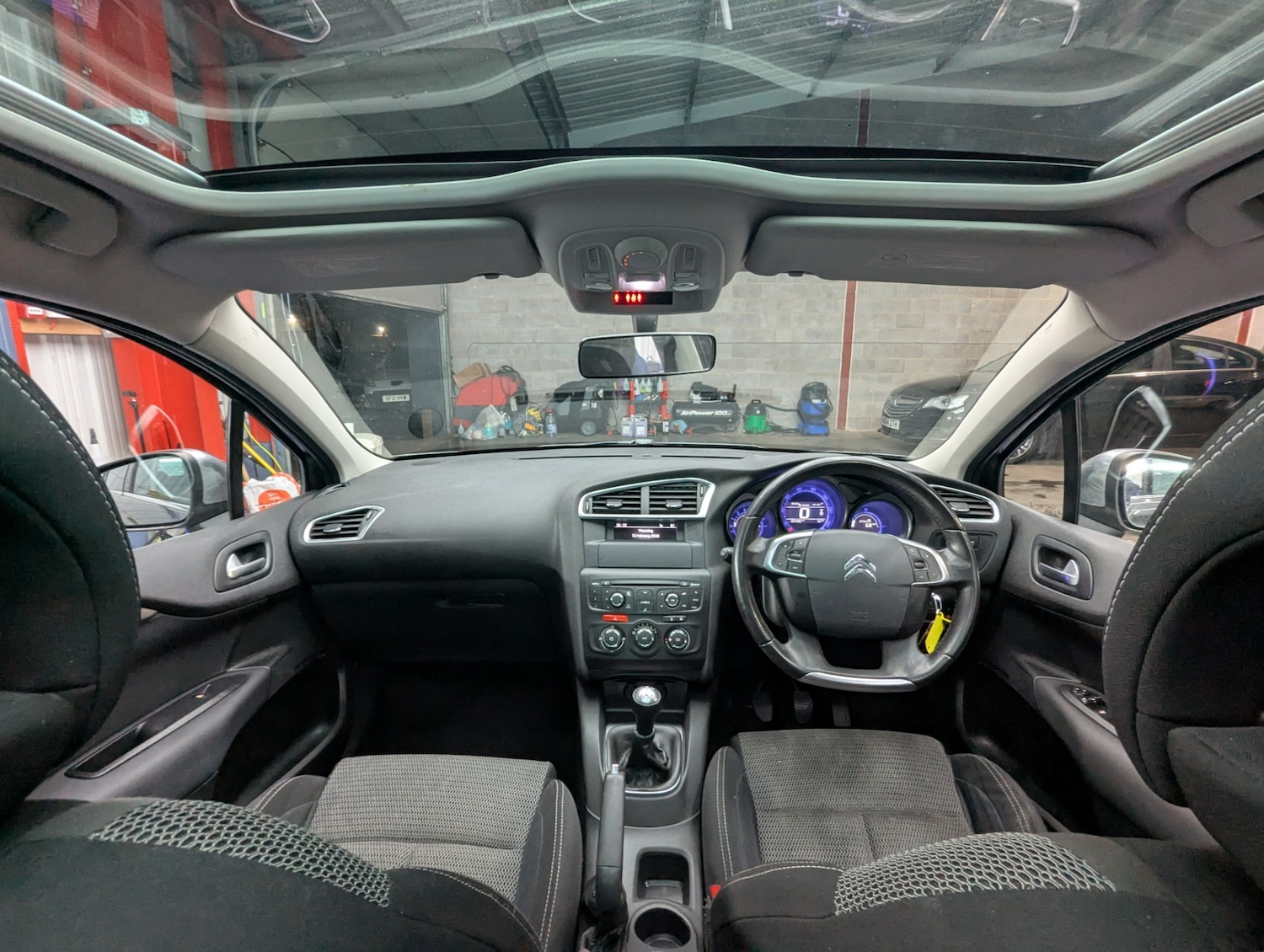 Used Citroen C4 2014 for sale - 77543847: Photo 15