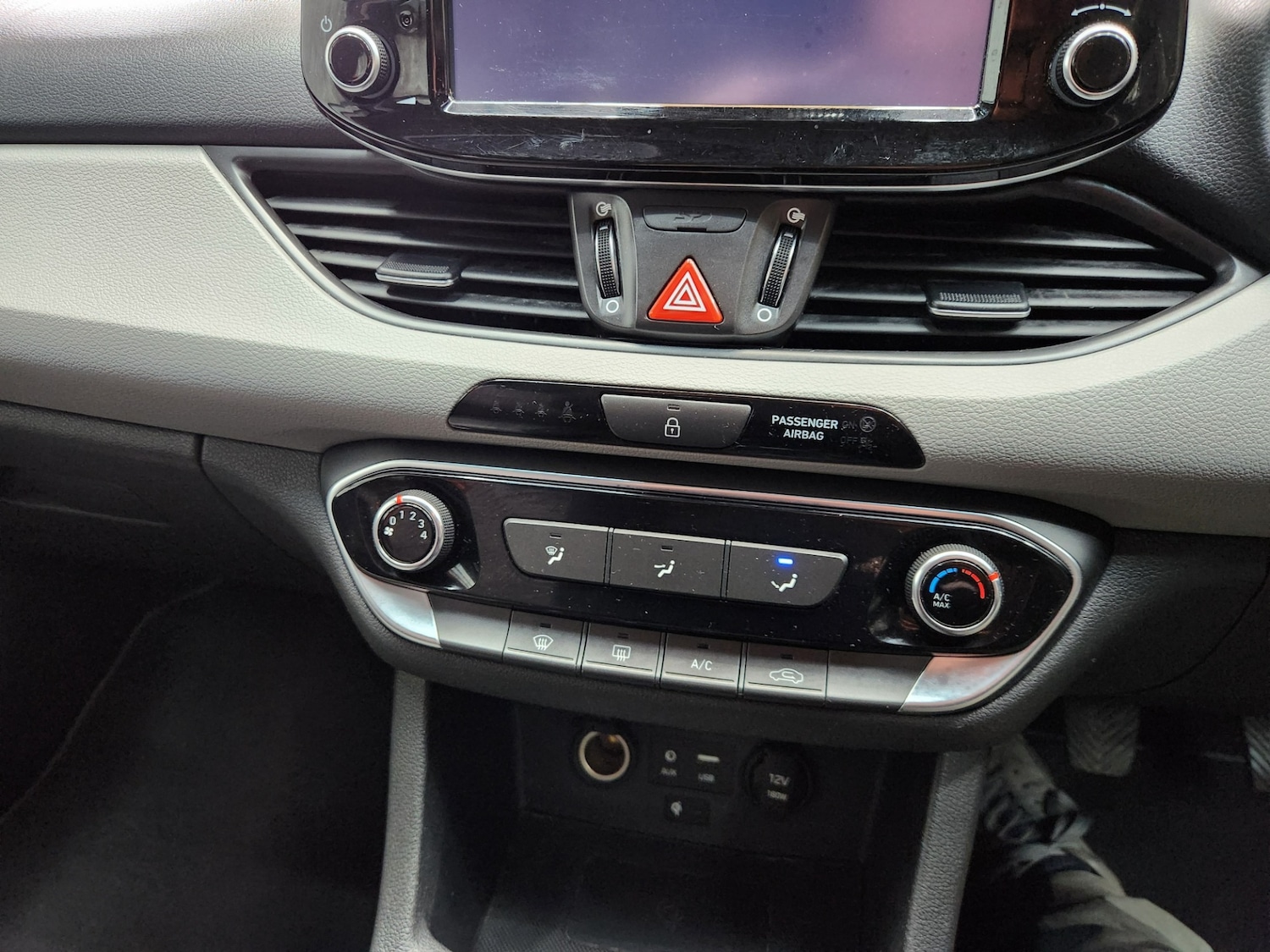 Used Hyundai i30 2017 for sale - 77984538: Photo 40