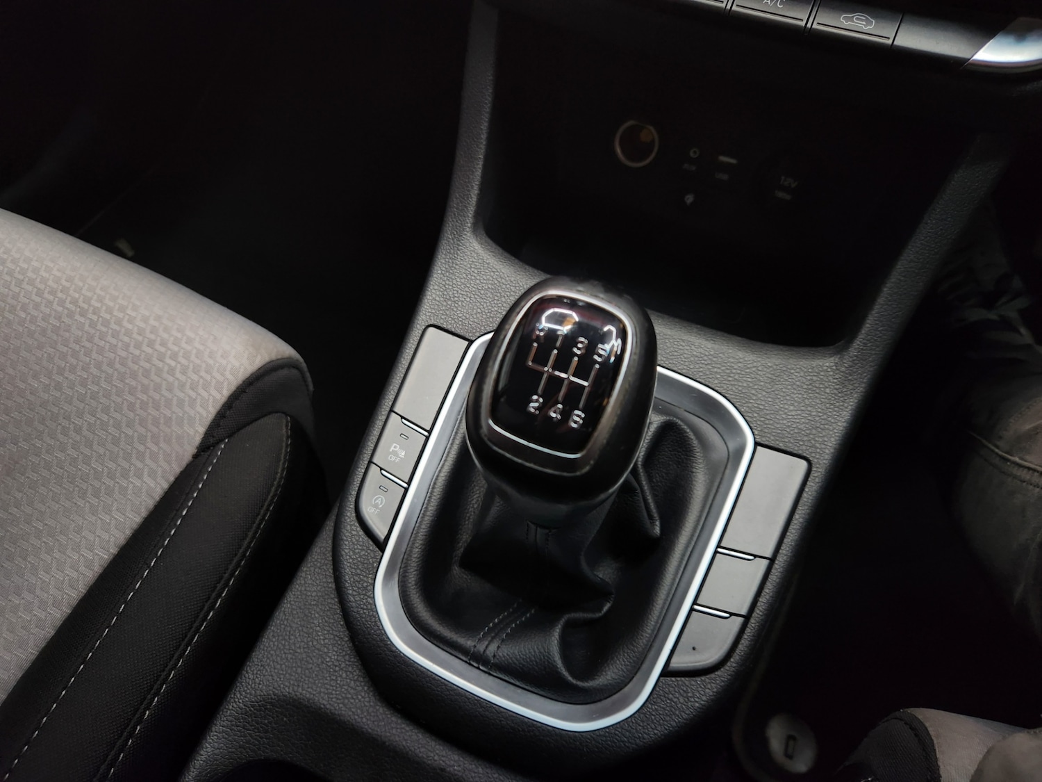 Used Hyundai i30 2017 for sale - 77984538: Photo 43