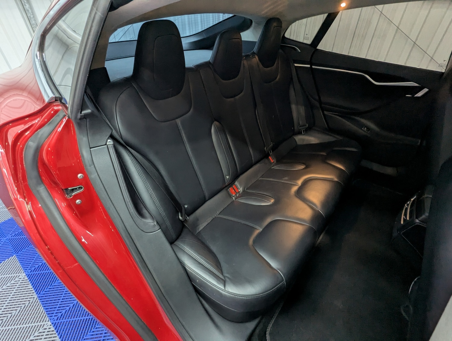 Used Tesla Model S 2017 for sale - 76427749: Photo 22