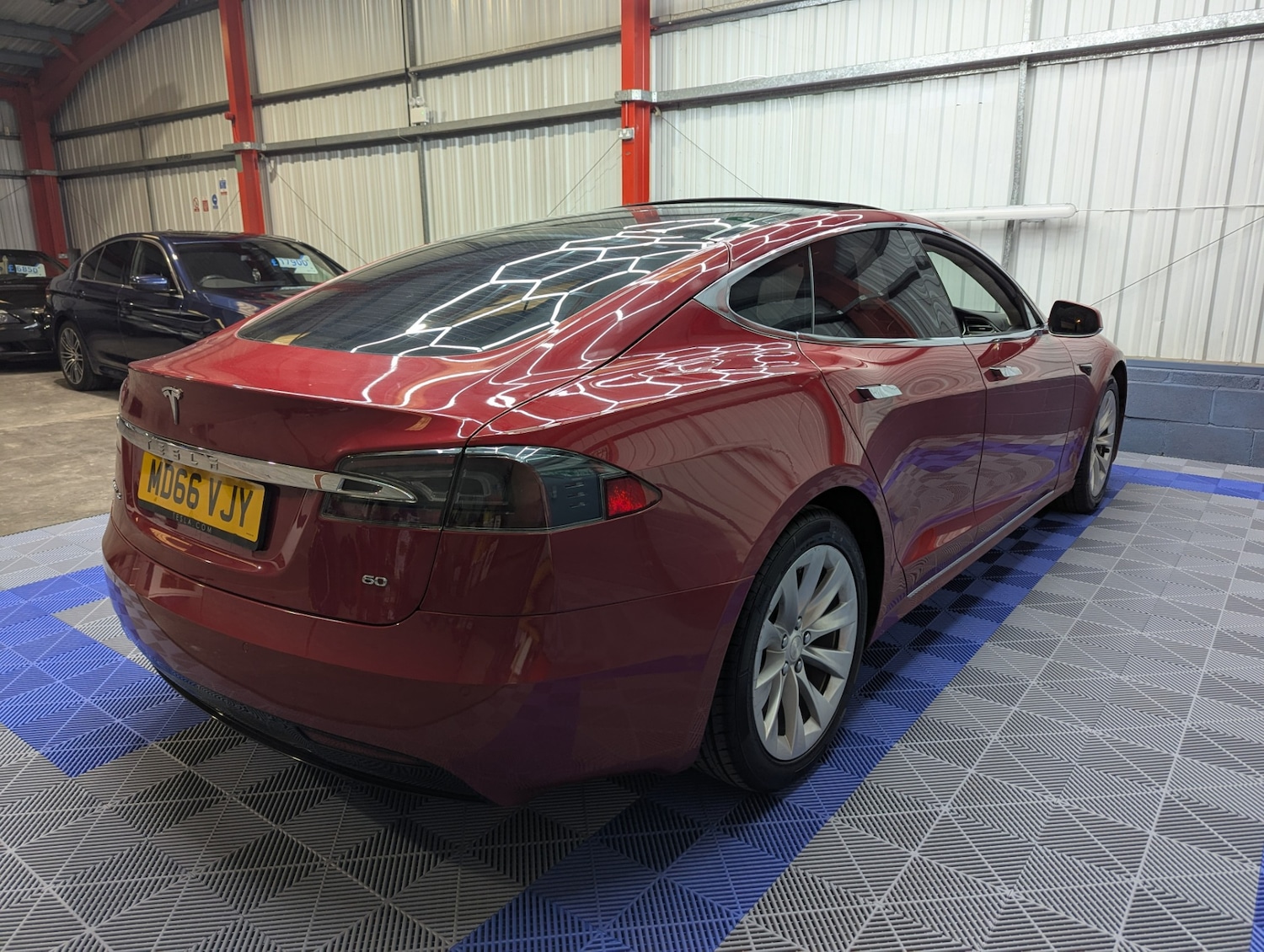 Used Tesla Model S 2017 for sale - 76427749: Photo 36