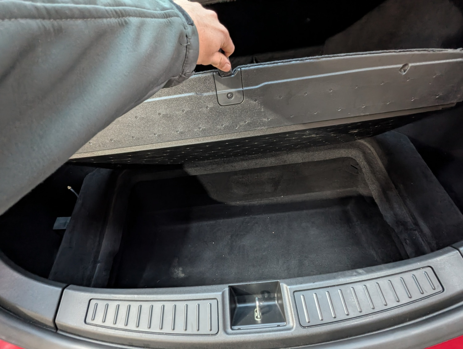 Used Tesla Model S 2017 for sale - 76427749: Photo 39