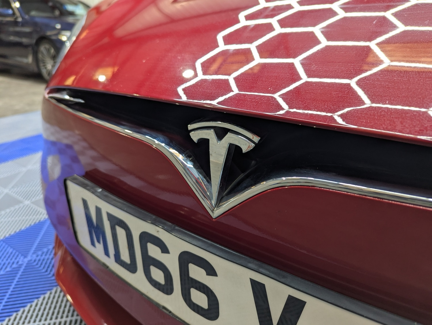 Used Tesla Model S 2017 for sale - 76427749: Photo 4