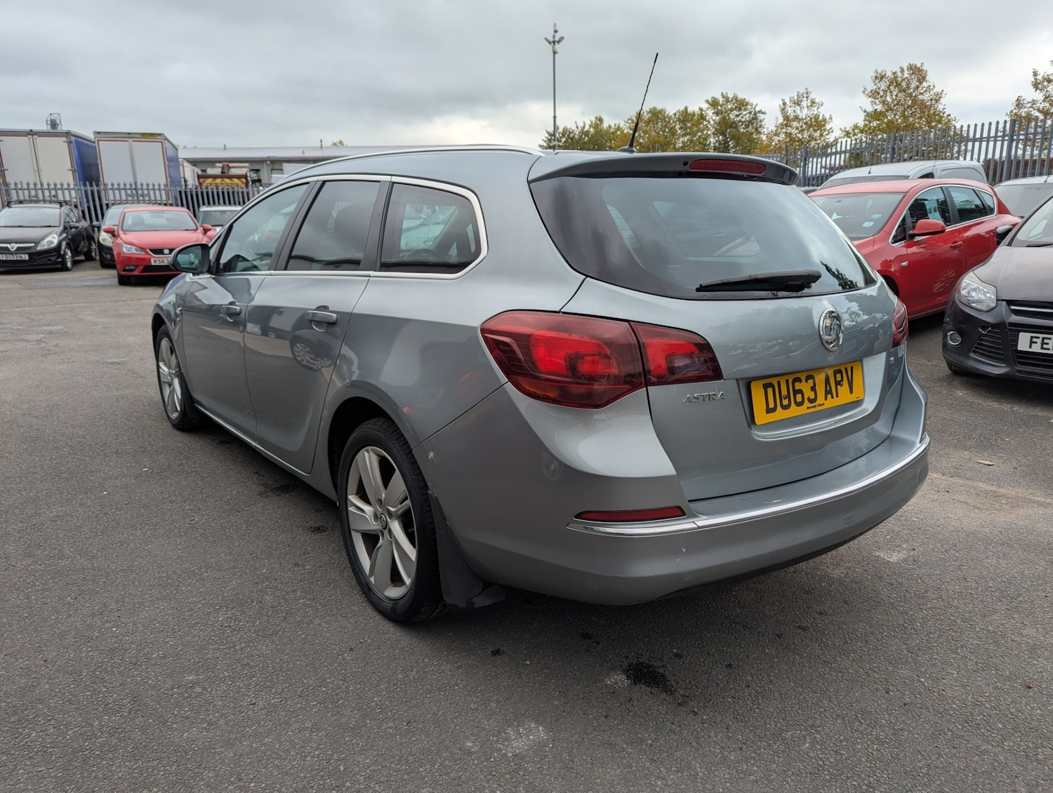 Used Vauxhall Astra 2013 for sale - 76436870: Photo 4