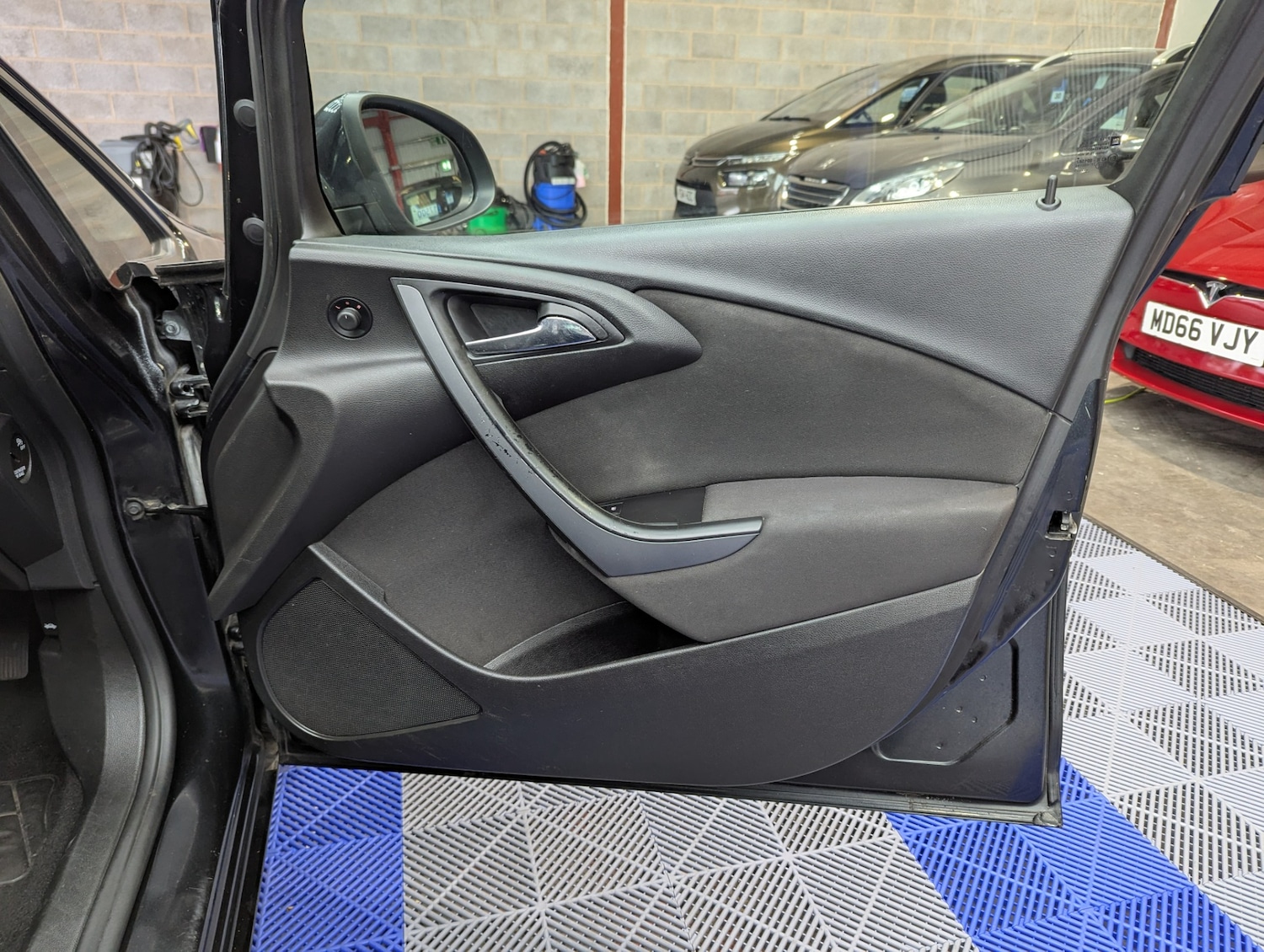 Used Vauxhall Astra 2015 for sale - 76588879: Photo 13