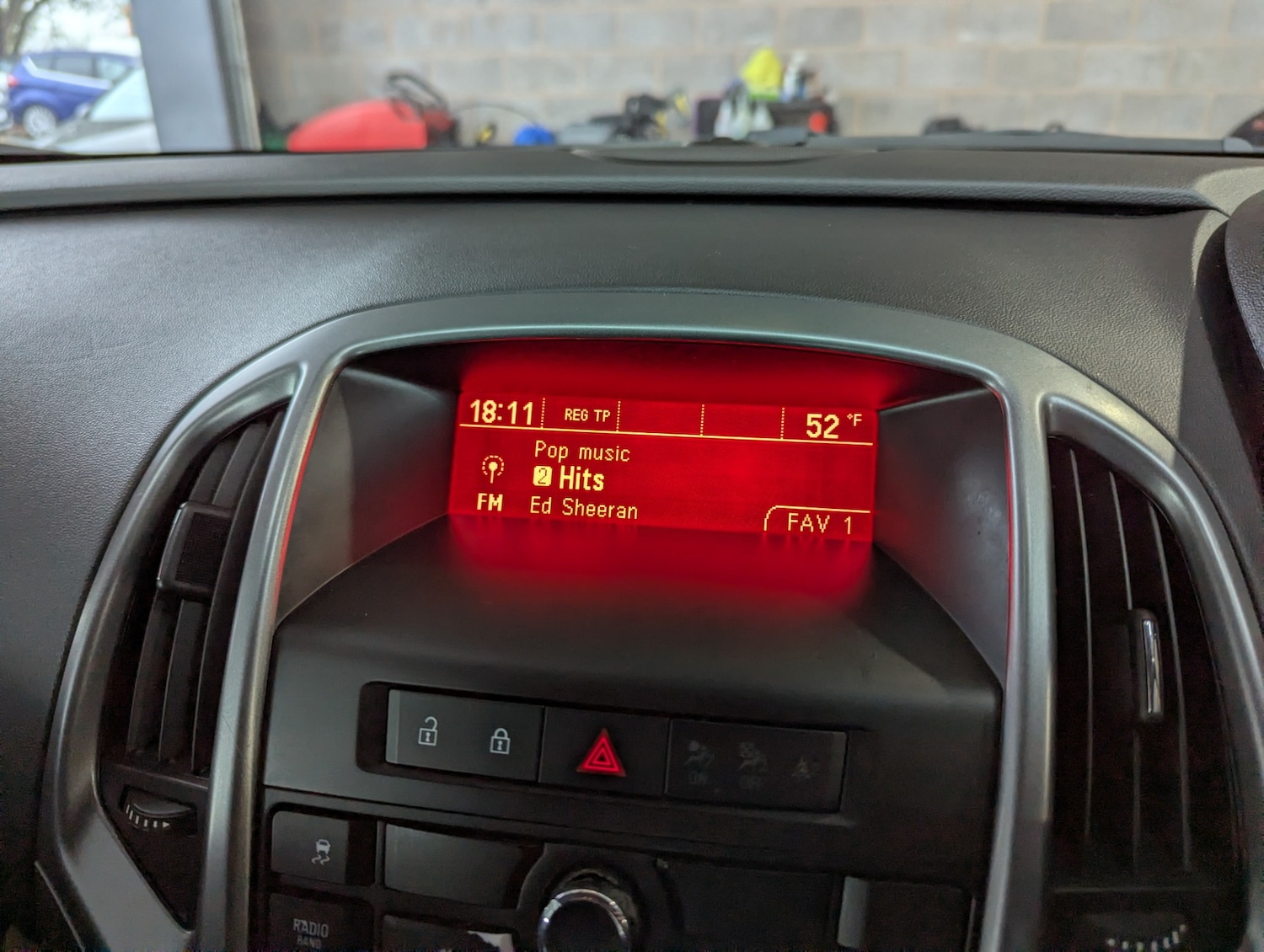 Used Vauxhall Astra 2015 for sale - 76588879: Photo 28