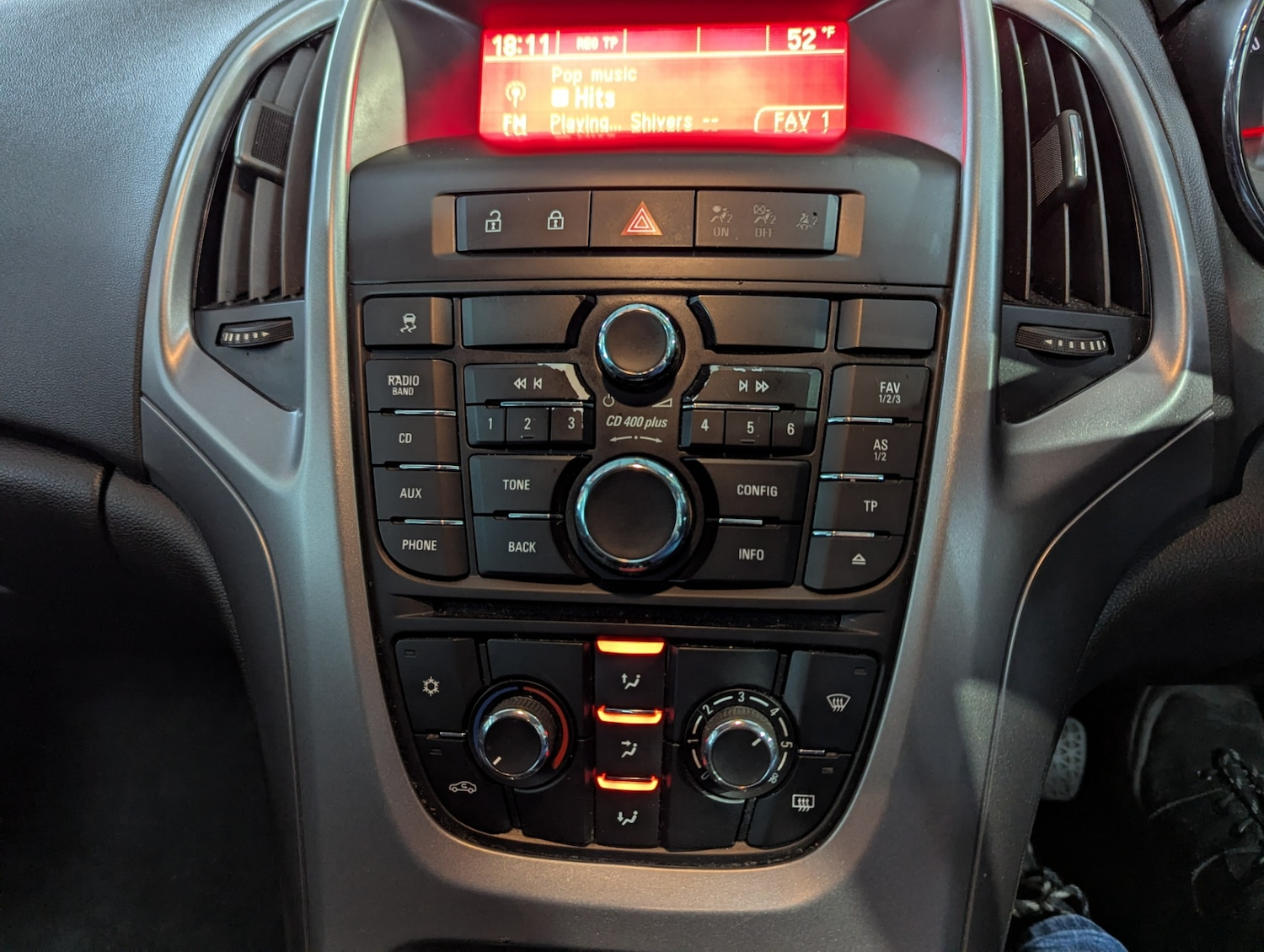 Used Vauxhall Astra 2015 for sale - 76588879: Photo 29