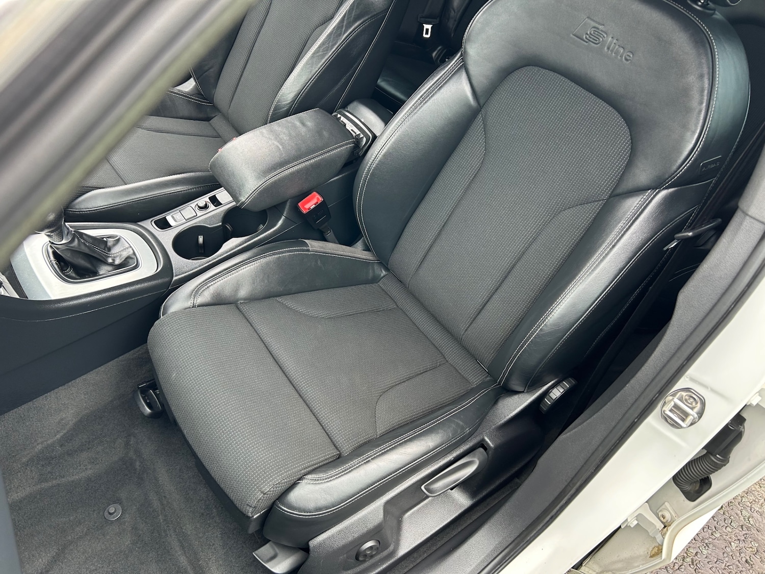 Used Audi Q3 2015 for sale - 77749748: Photo 10