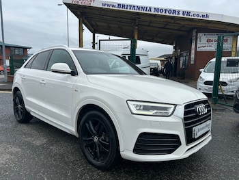 Used Audi Q3 2015 for sale - 77749748: Photo