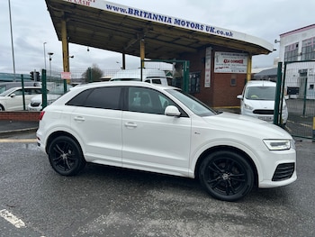 Used Audi Q3 2015 for sale - 77749748: Photo