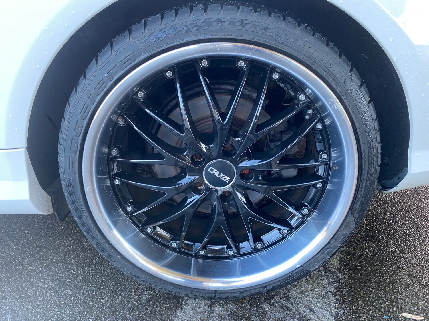 Used Mercedes-Benz E Class 2012 for sale - 76605389: Photo 16