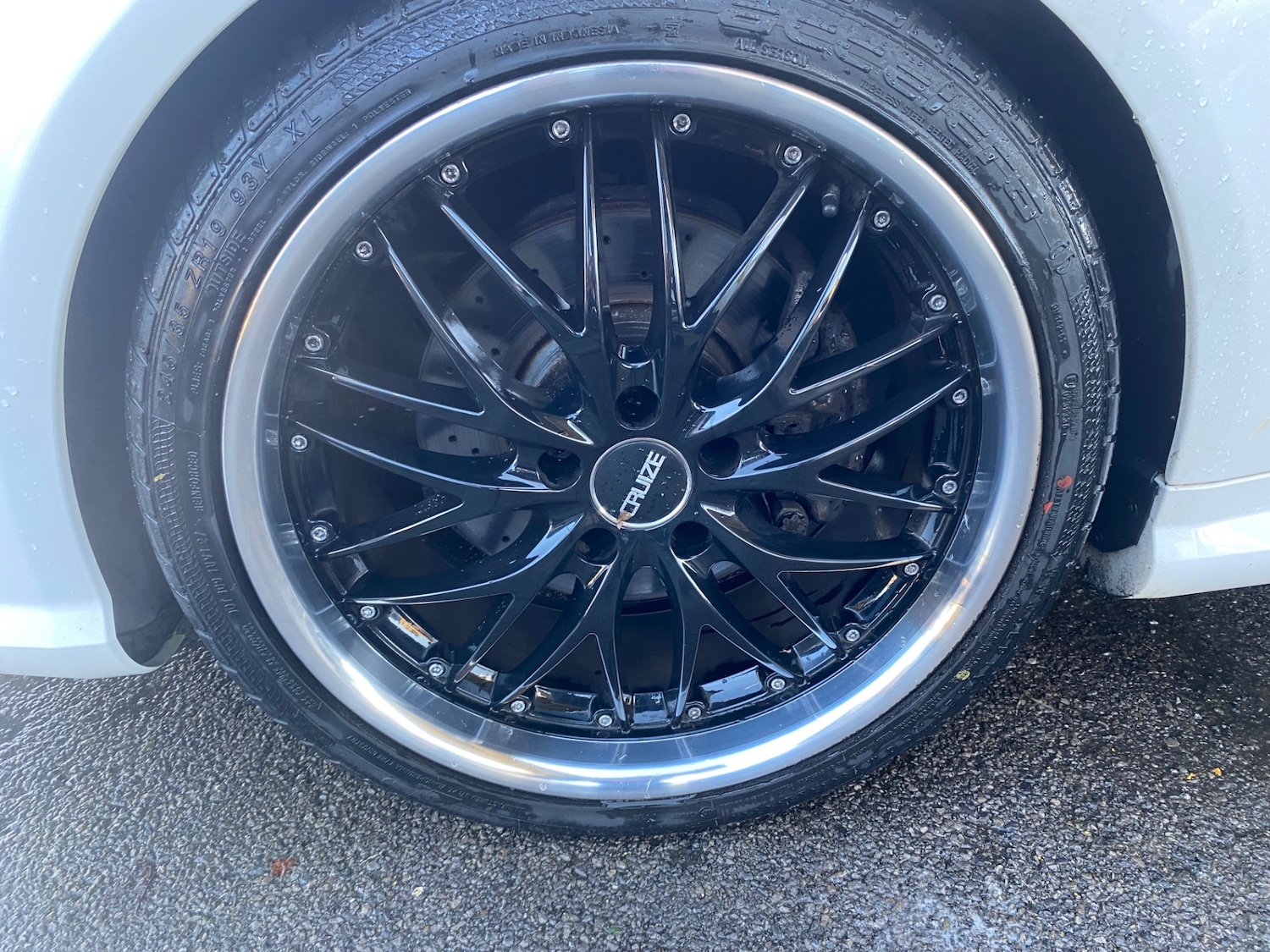 Used Mercedes-Benz E Class 2012 for sale - 76605389: Photo 17