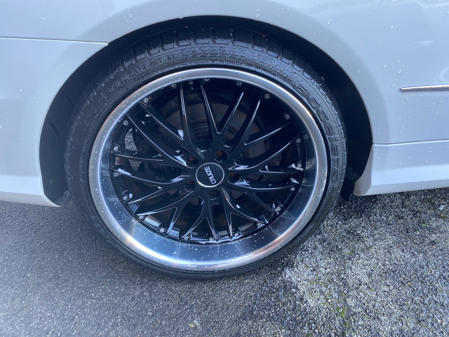 Used Mercedes-Benz E Class 2012 for sale - 76605389: Photo 19