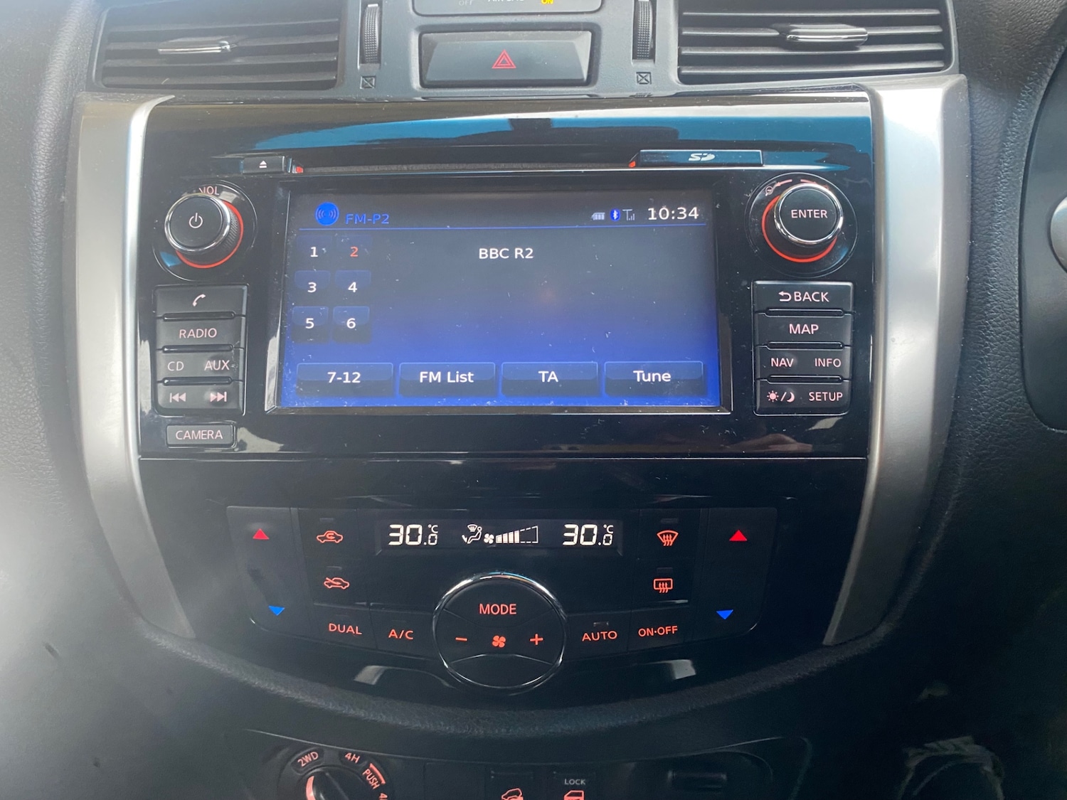 Used Nissan Navara 2016 for sale - 76799076: Photo 14