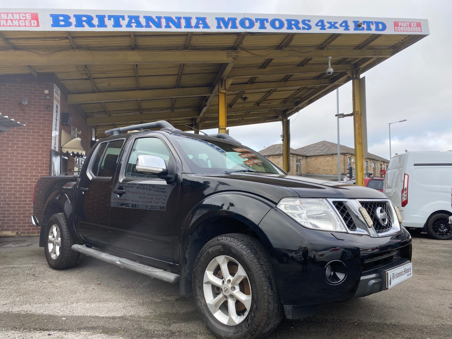 Used Nissan Navara 2013 for sale - 76265842: Photo 1