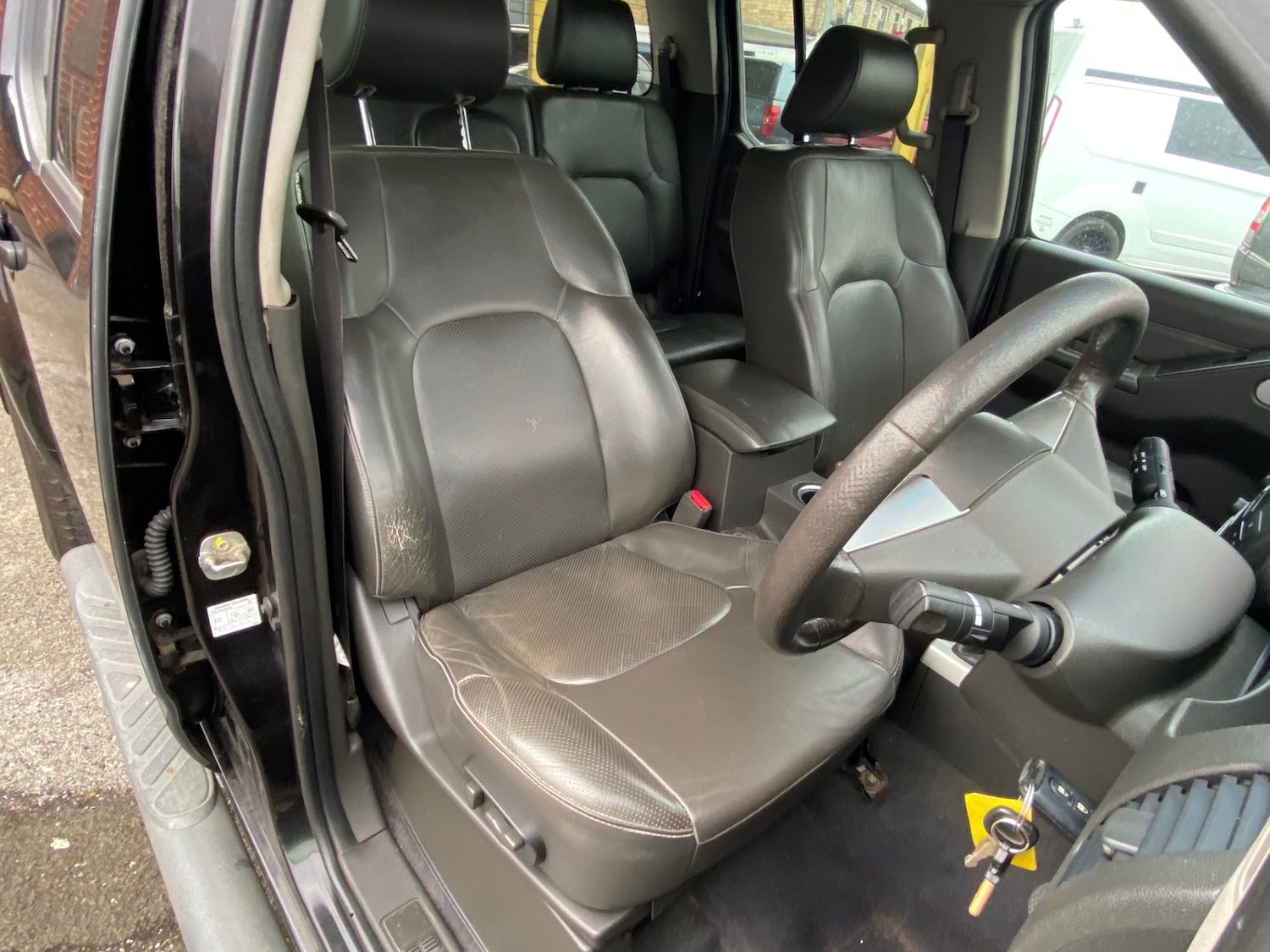 Used Nissan Navara 2013 for sale - 76265842: Photo 13