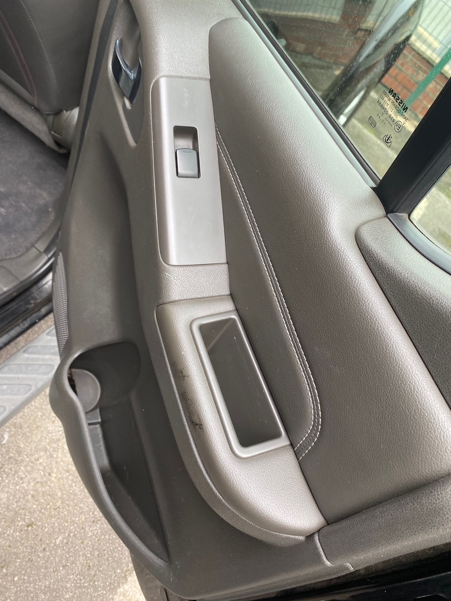 Used Nissan Navara 2013 for sale - 76265842: Photo 18