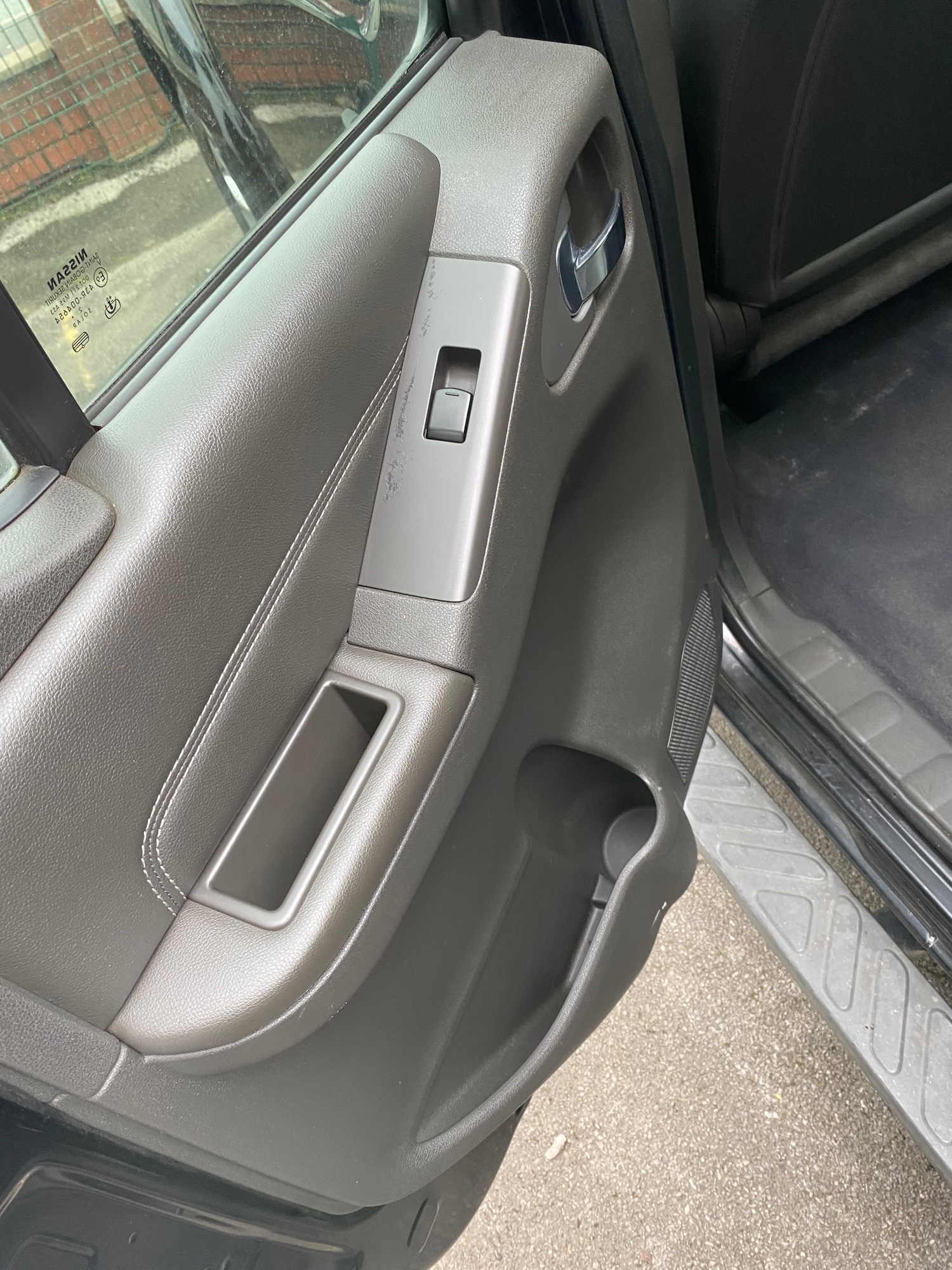 Used Nissan Navara 2013 for sale - 76265842: Photo 19