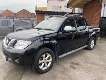 Used Nissan Navara 2013 for sale - 76265842: Photo