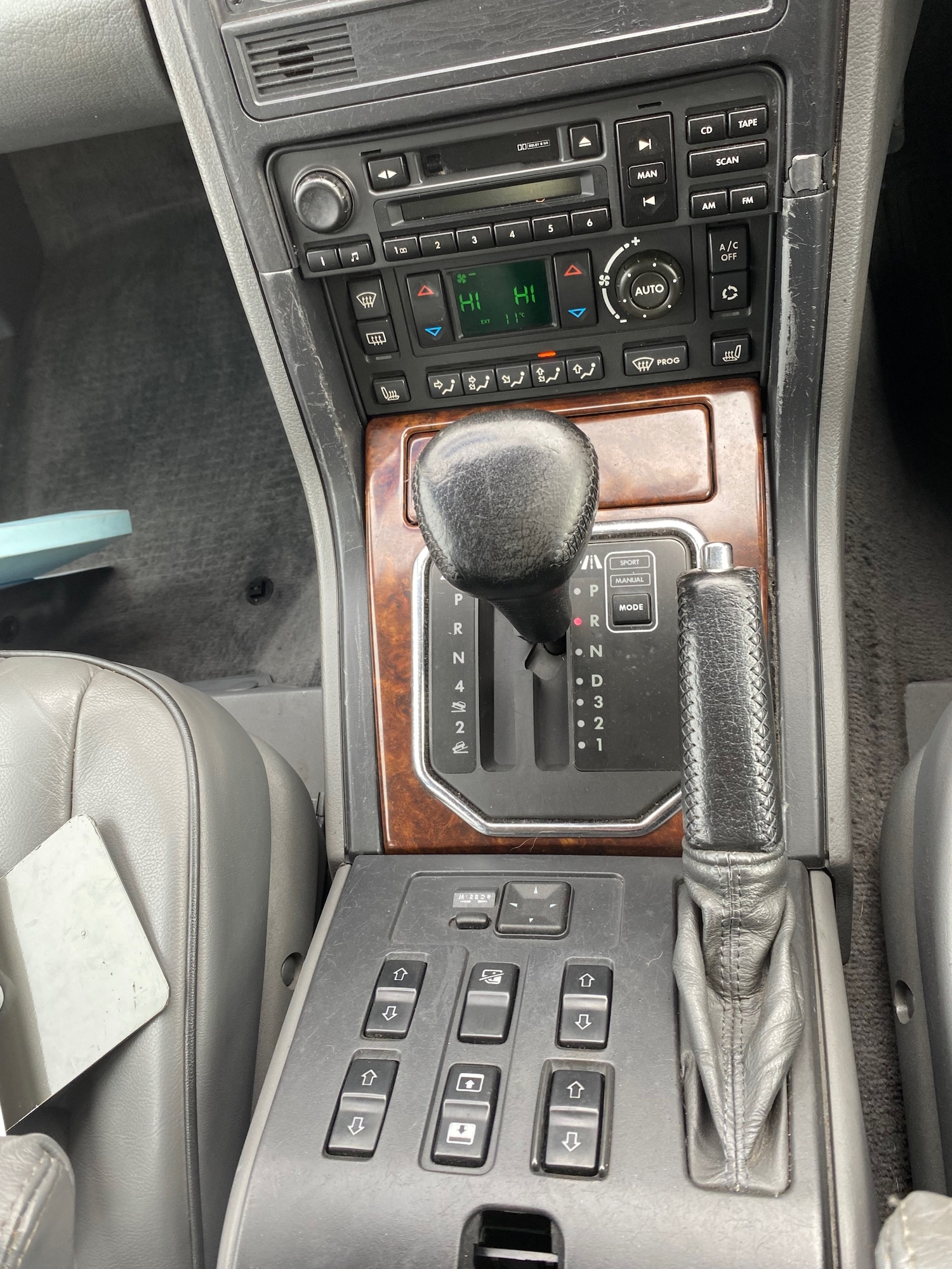 Used Land Rover Range Rover 2001 for sale - 76265848: Photo 9