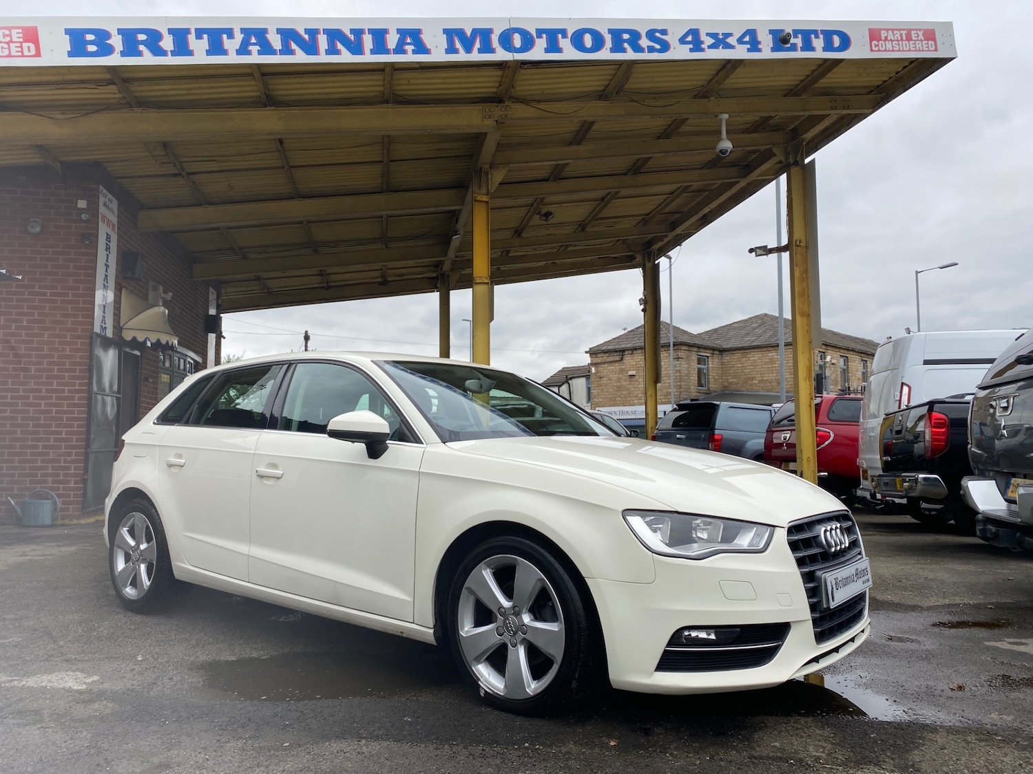 Used Audi A3 2014 for sale - 76287808: Photo 1