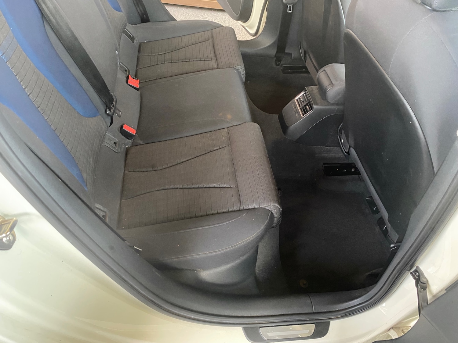 Used Audi A3 2014 for sale - 76287808: Photo 13