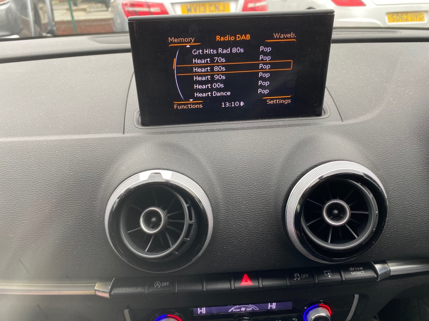 Used Audi A3 2014 for sale - 76287808: Photo 9