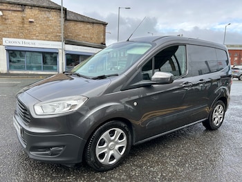 Used Ford Transit Courier 2018 for sale - 77681975: Photo