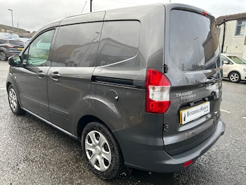 Used Ford Transit Courier 2018 for sale - 77681975: Photo