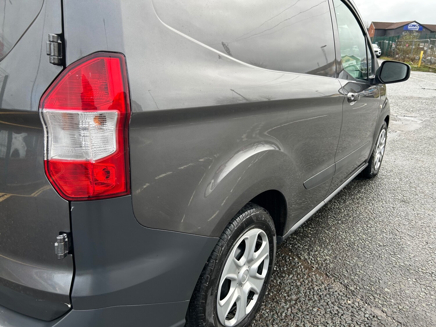 Used Ford Transit Courier 2018 for sale - 77681975: Photo 7