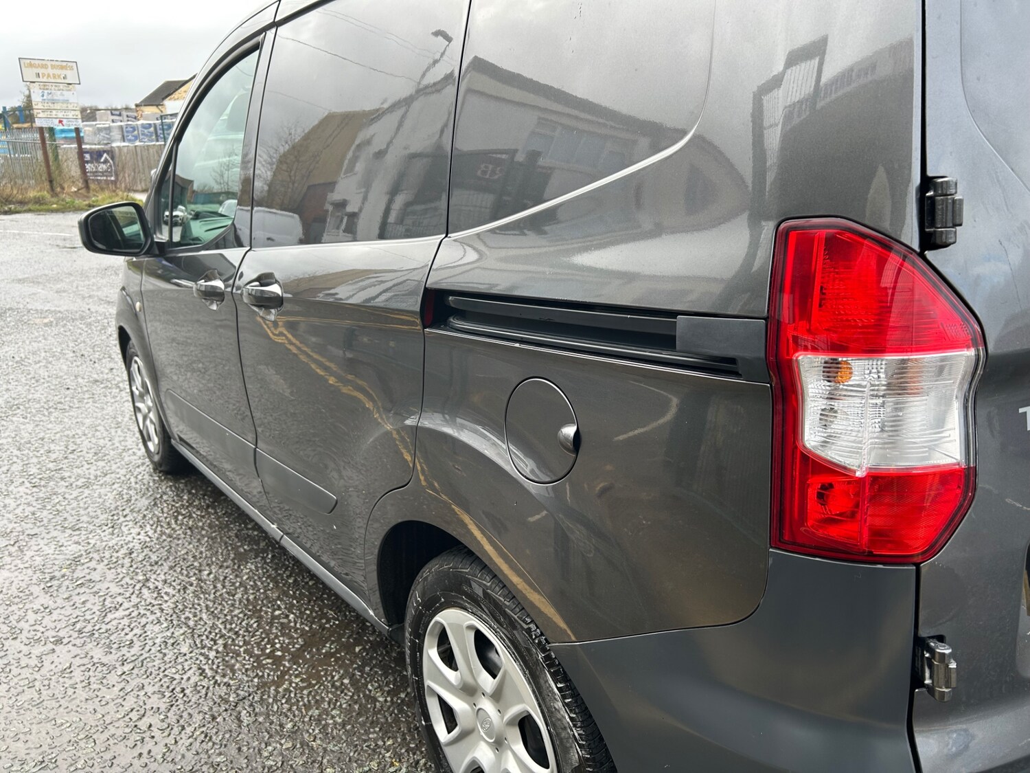 Used Ford Transit Courier 2018 for sale - 77681975: Photo 8