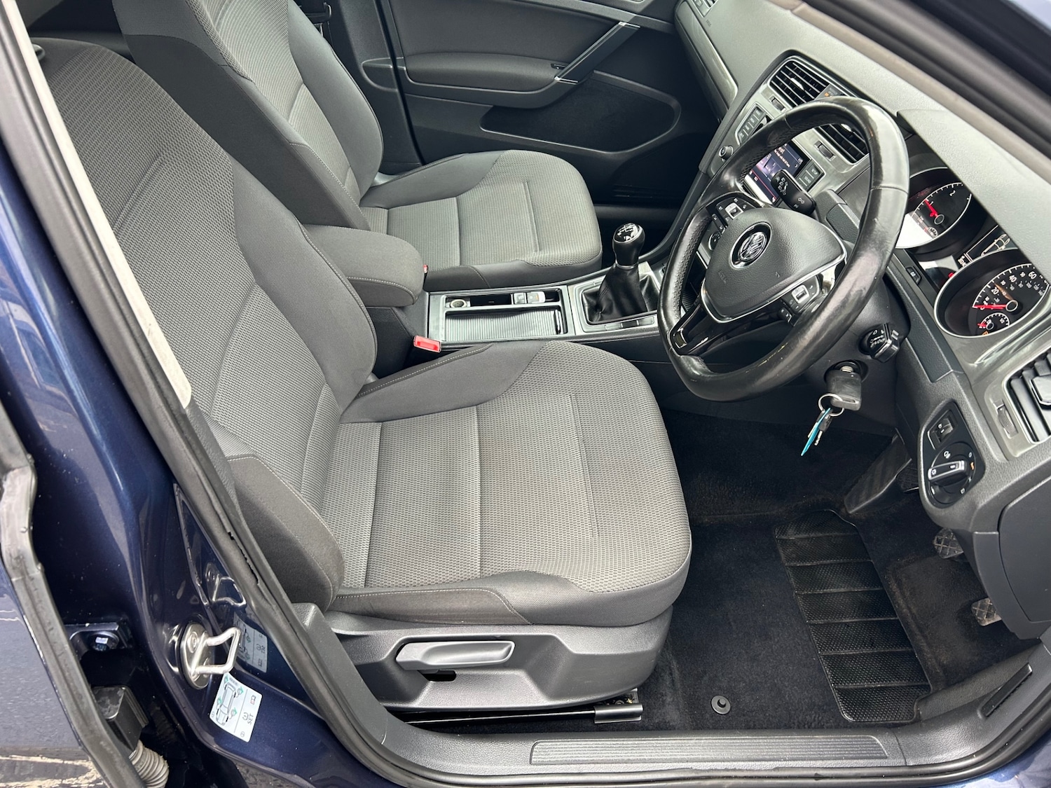 Used Volkswagen Golf 2013 for sale - 76219691: Photo 16