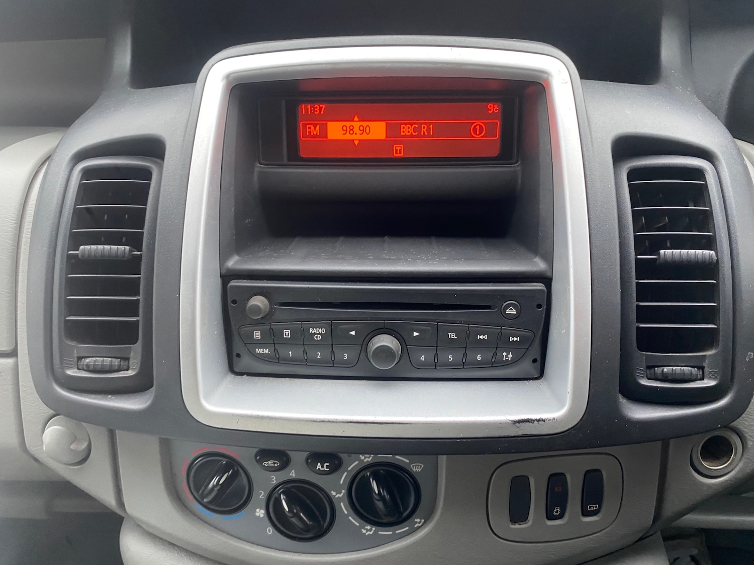 Used Vauxhall Vivaro 2014 for sale - 76726043: Photo 14