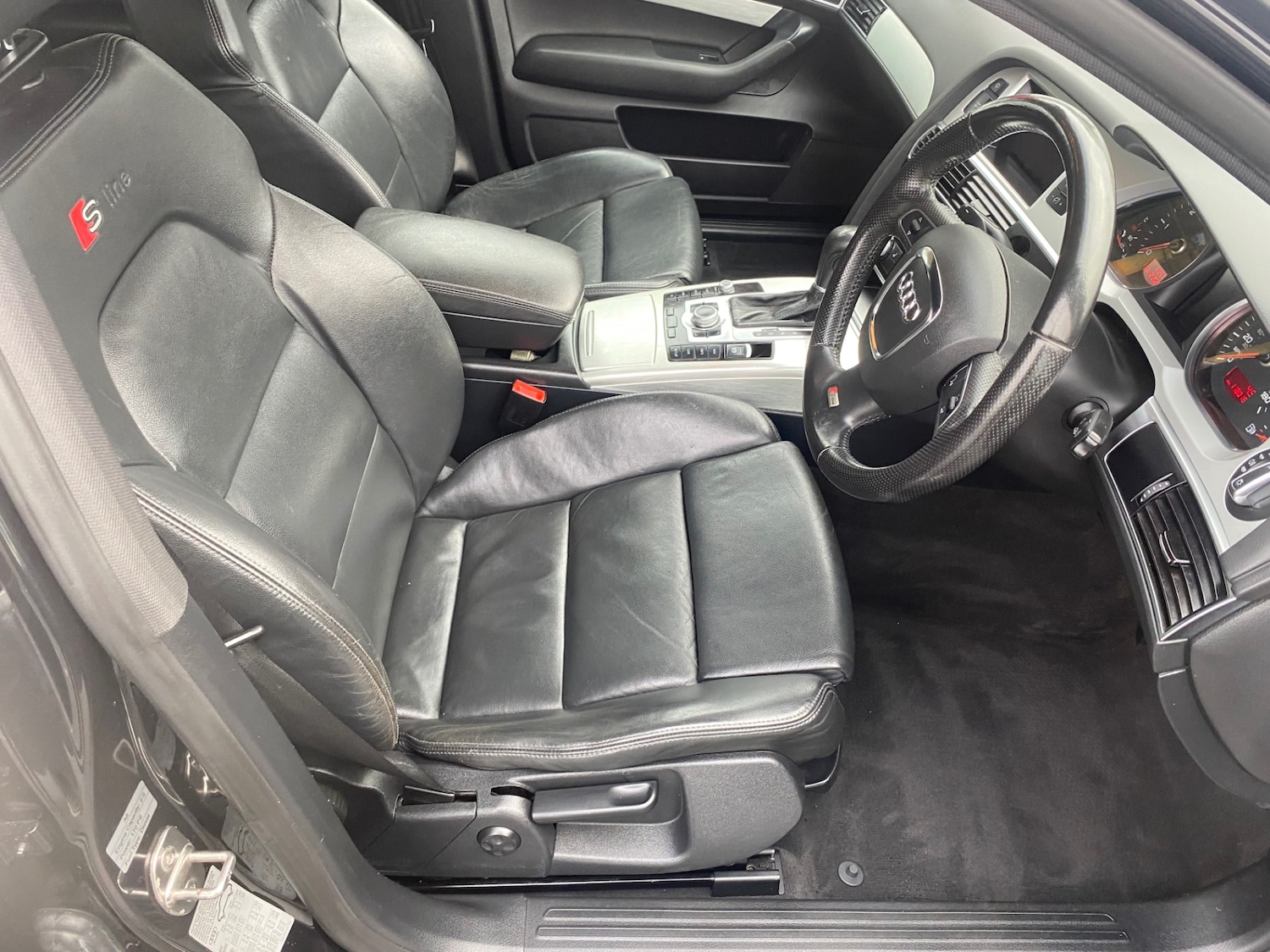 Used Audi A6 2010 for sale - 76920132: Photo 13