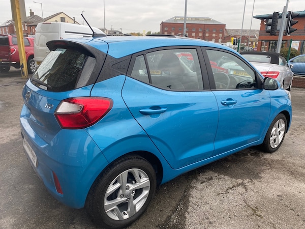 Used Hyundai i10 2020 for sale - 76319484: Photo 3