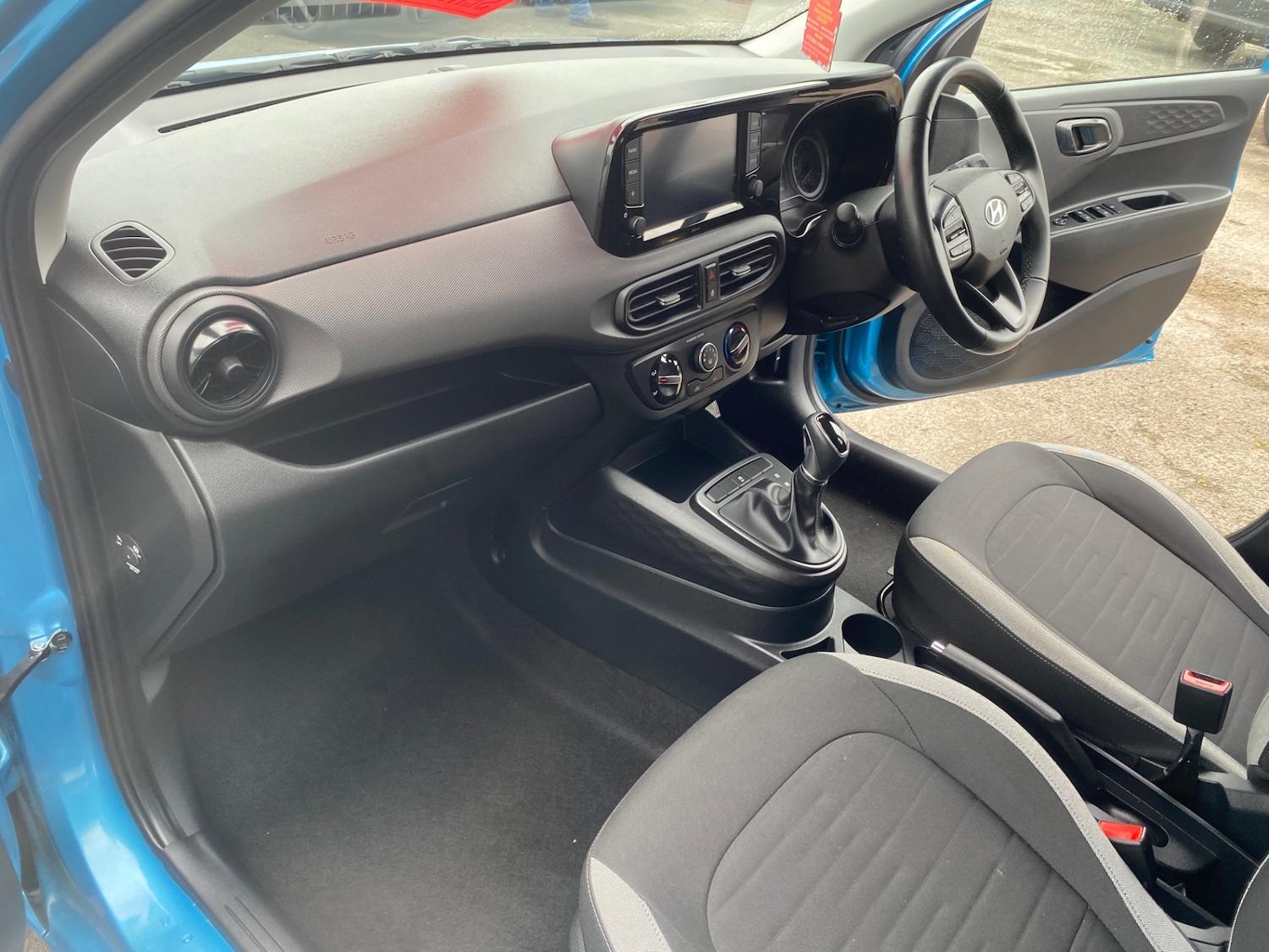 Used Hyundai i10 2020 for sale - 76319484: Photo 9