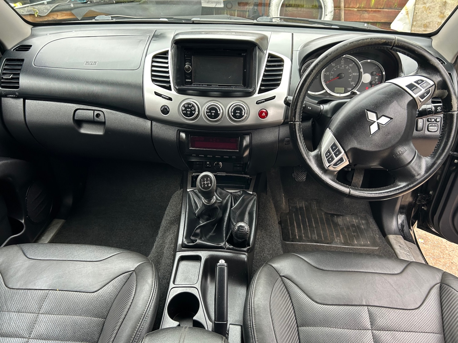 Used Mitsubishi L200 2015 for sale - 76972103: Photo 10