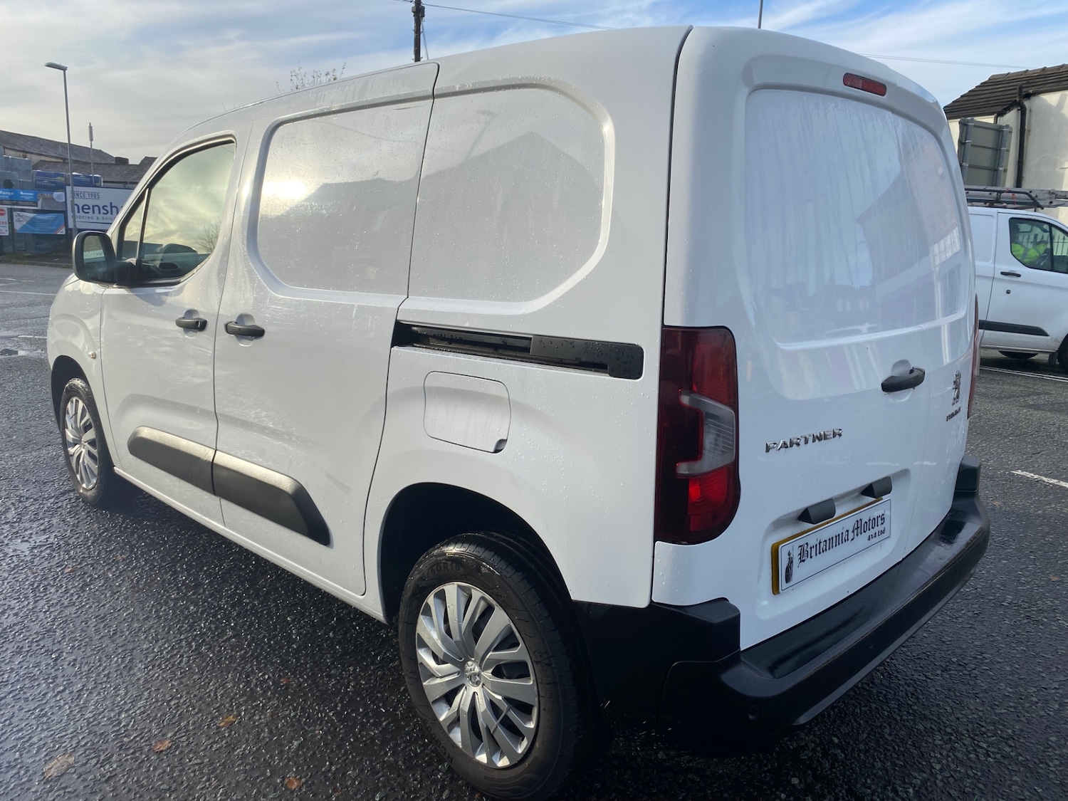 Used Peugeot Partner 2021 for sale - 76798991: Photo 3