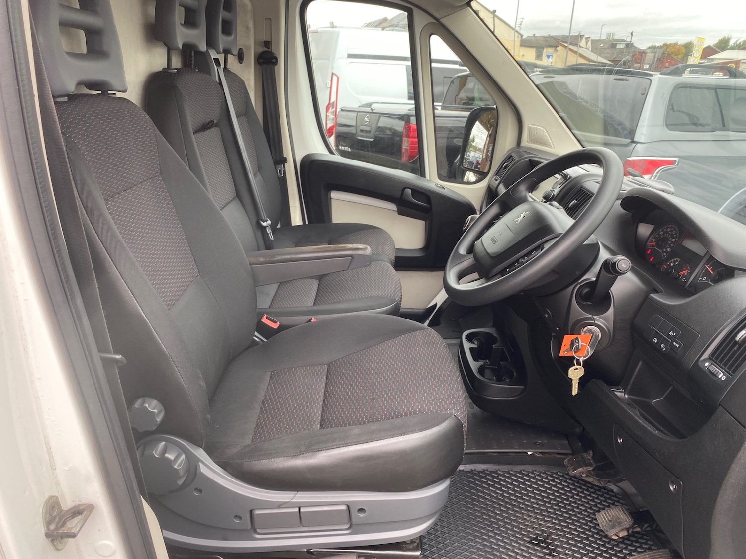 Used Peugeot Boxer 2017 for sale - 76289669: Photo 15