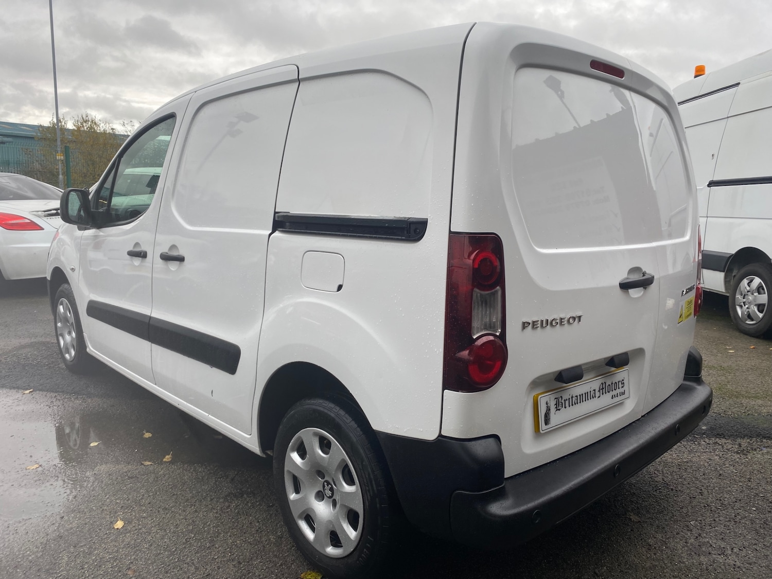 Used Peugeot Partner 2018 for sale - 76799002: Photo 4