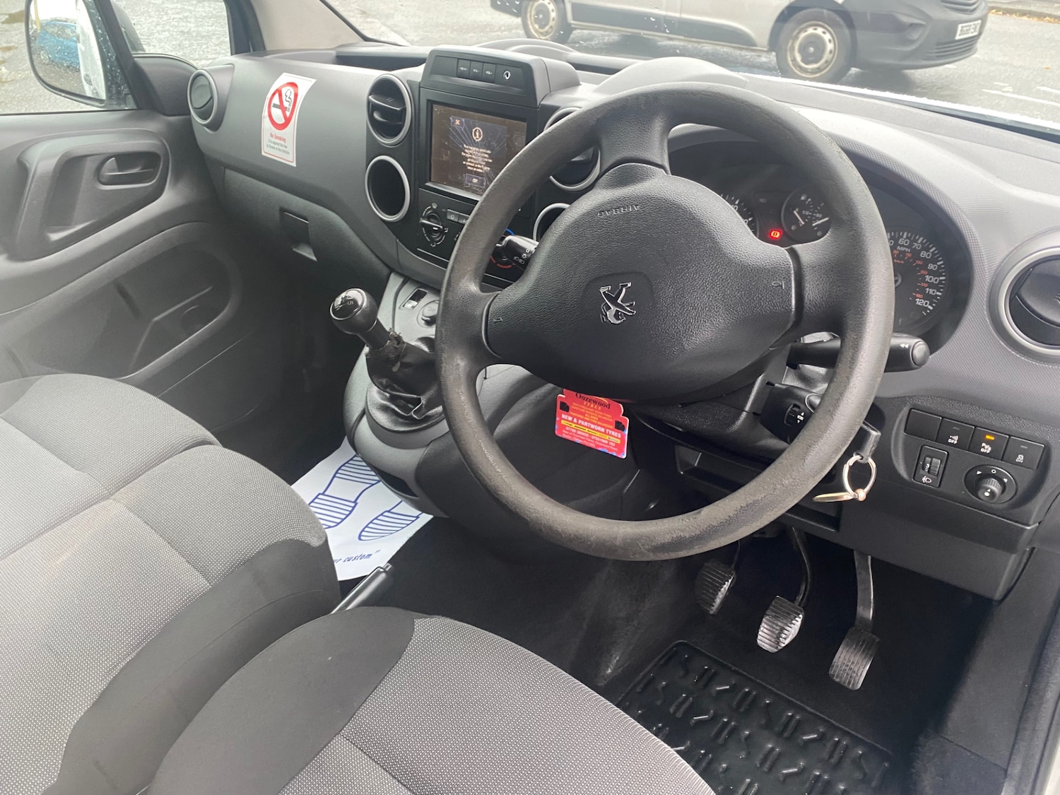 Used Peugeot Partner 2018 for sale - 76799002: Photo 9