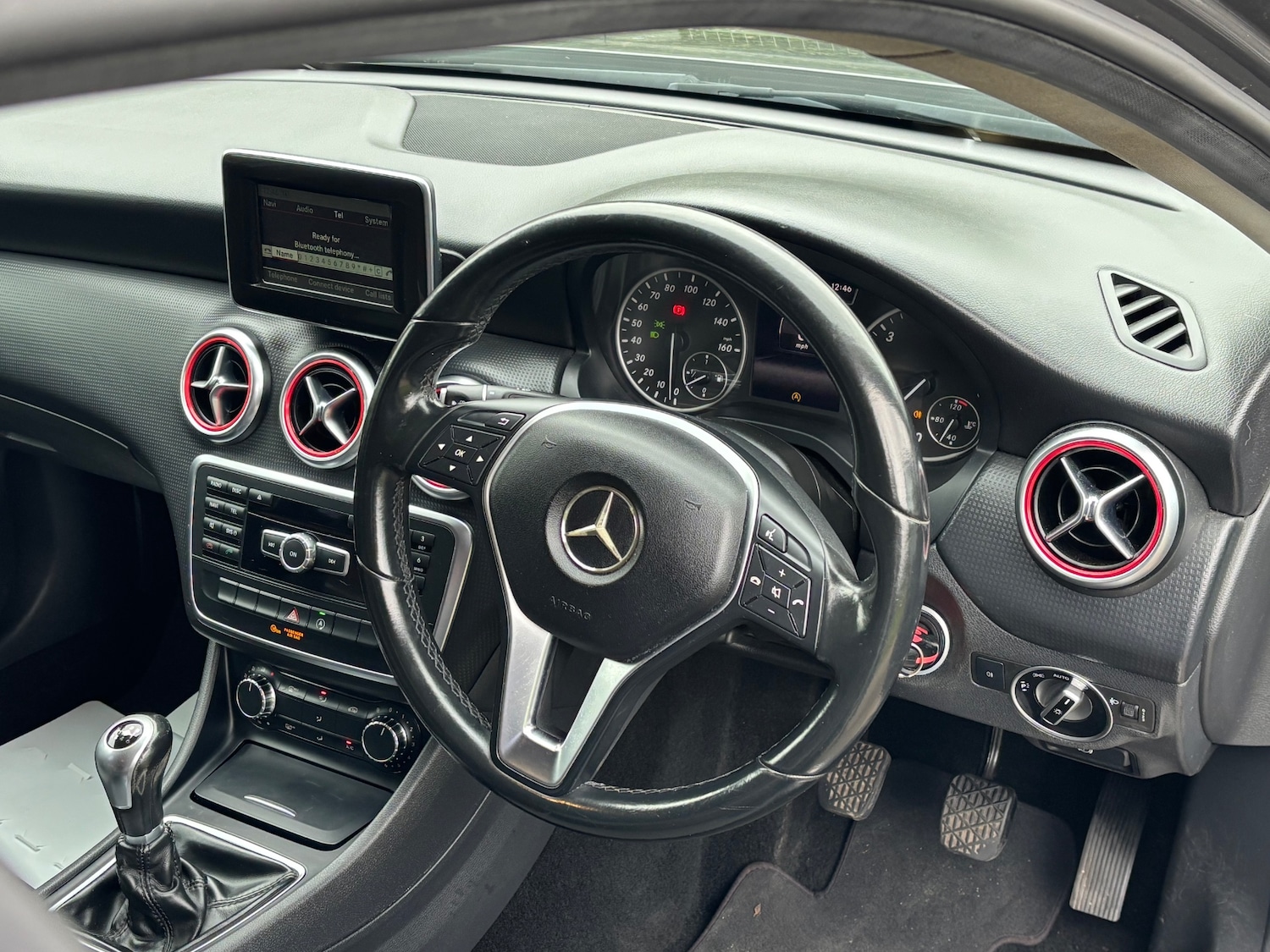 Used Mercedes-Benz A-Class 2015 for sale - 76314136: Photo 12