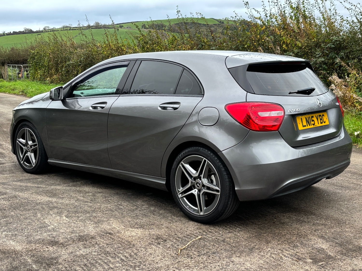 Used Mercedes-Benz A-Class 2015 for sale - 76314136: Photo 5