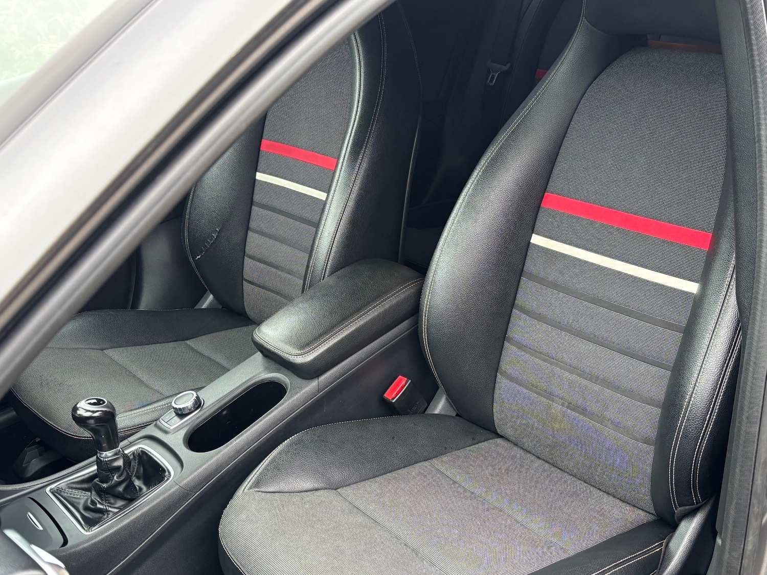 Used Mercedes-Benz A-Class 2015 for sale - 76314136: Photo 9