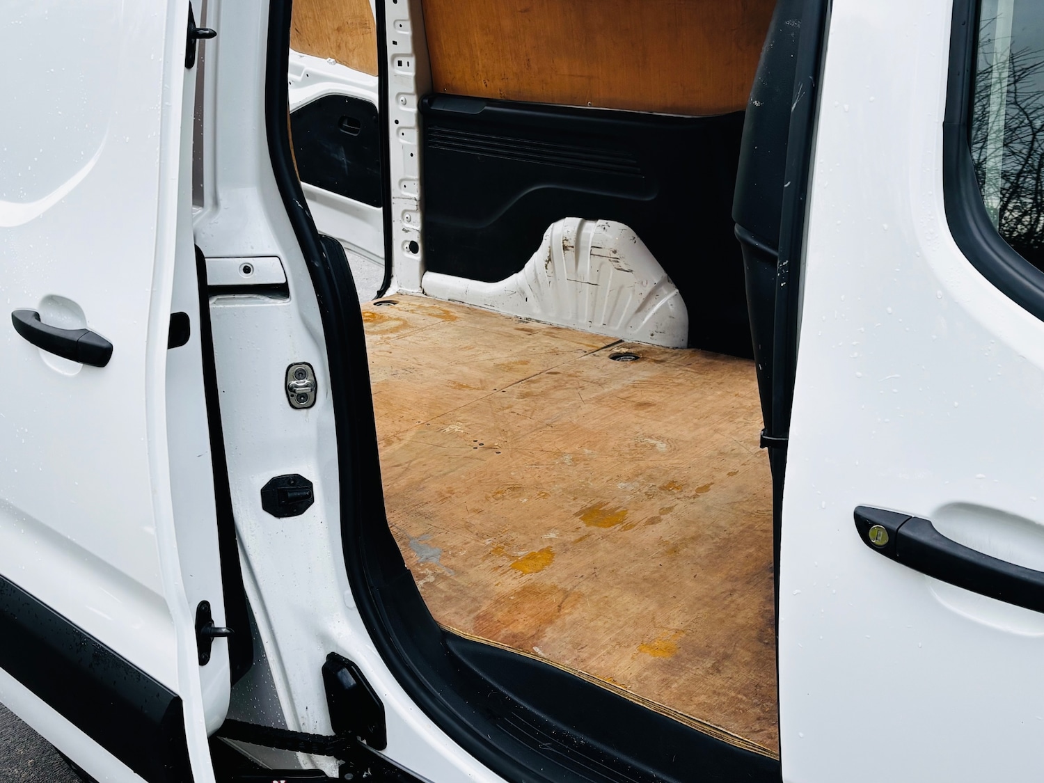 Used Peugeot Partner 2020 for sale - 77304451: Photo 11