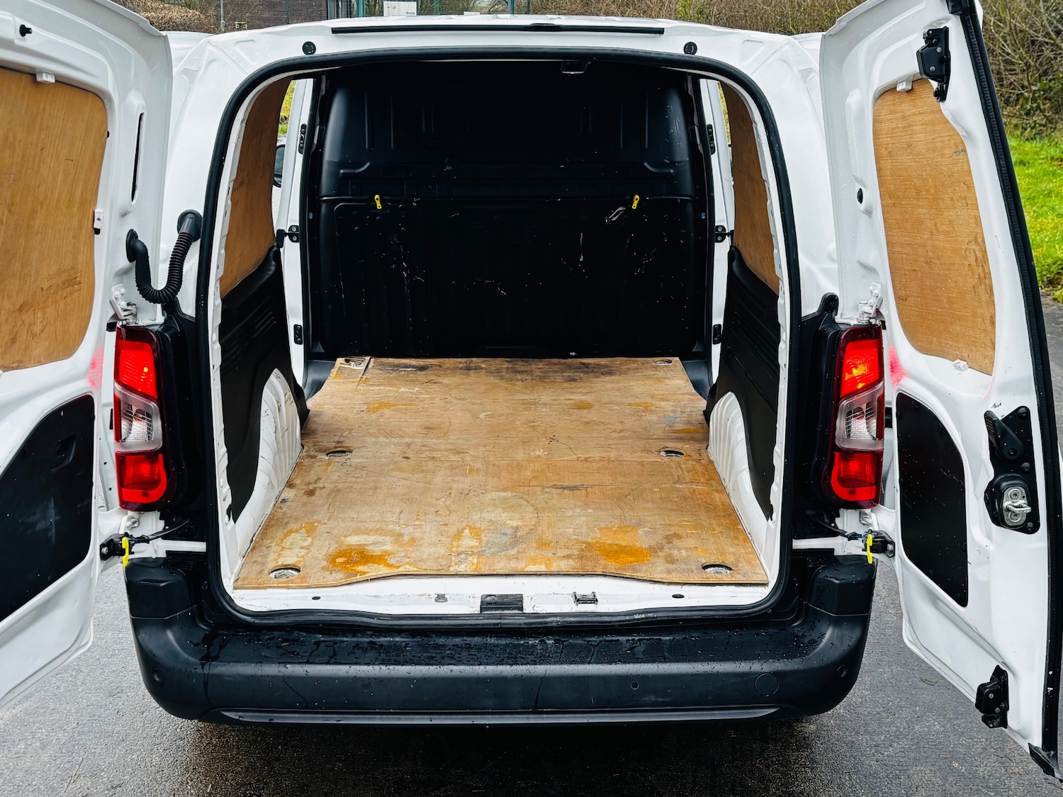 Used Peugeot Partner 2020 for sale - 77304451: Photo 12