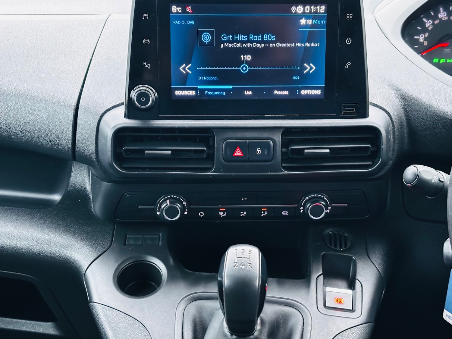 Used Peugeot Partner 2020 for sale - 77304451: Photo 18